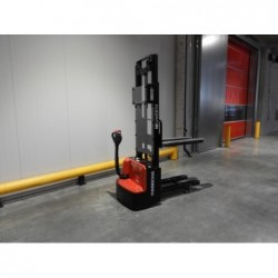 NEUWERTH Logistics SA - Hangcha - CDD10-AMC1-L - Gerbeur électrique 2