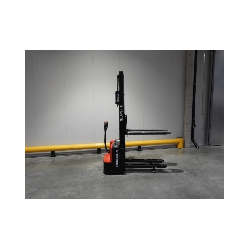 NEUWERTH Logistics SA - Hangcha - CDD10-AMC1-L - Gerbeur électrique