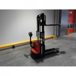 NEUWERTH Logistics SA - Hangcha - CDD12-AMC1-L - Gerbeur électrique 2