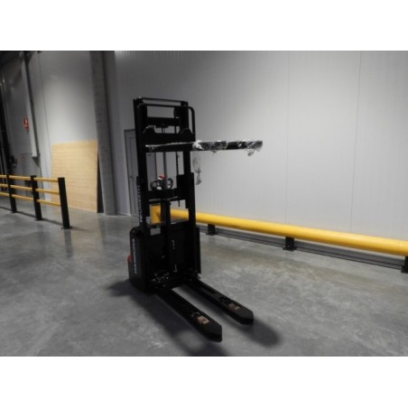 NEUWERTH Logistics SA - Hangcha - CDD12-AMC1-L - Gerbeur électrique