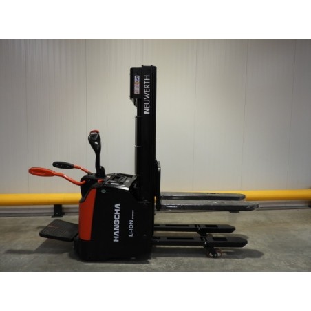 NEUWERTH Logistics SA - Hangcha - CDD16-AC1S-L-I - Gerbeur électrique