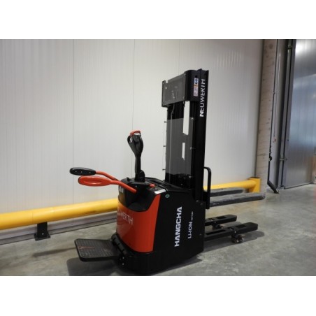 NEUWERTH Logistics SA - Hangcha - CDD16-AC1S-L-I - Gerbeur électrique