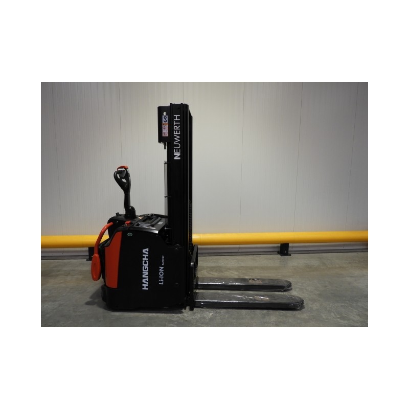 NEUWERTH Logistics SA - Hangcha - CDD16-AC1S-L-I - Gerbeur électrique