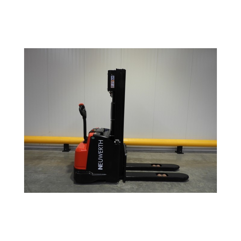 NEUWERTH Logistics SA - Hangcha - CDD12-AEC1 - Gerbeur électrique