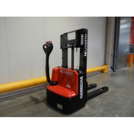 NEUWERTH Logistics SA - Hangcha - CDD10-AMC1-SZ - Gerbeur électrique