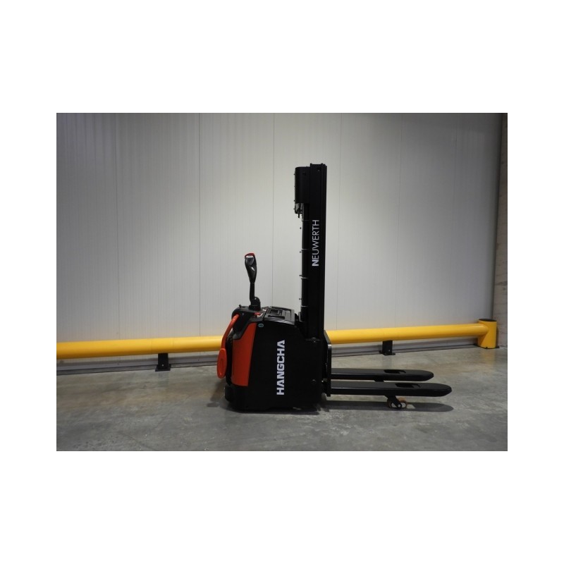 NEUWERTH Logistics SA - Hangcha - CDD16-AZ3S-L - Gerbeur électrique