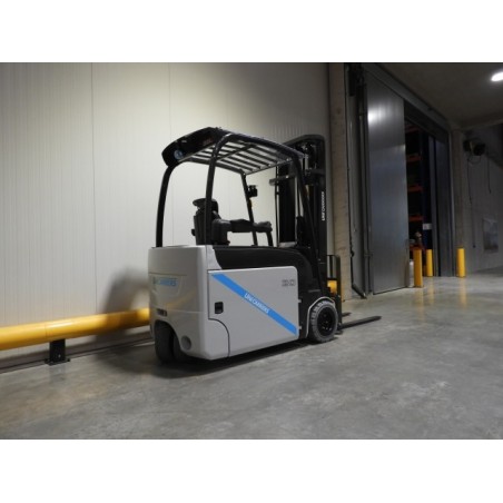 NEUWERTH Logistics SA - Atlet - TX3-20L - Chariot-élévateur électrique