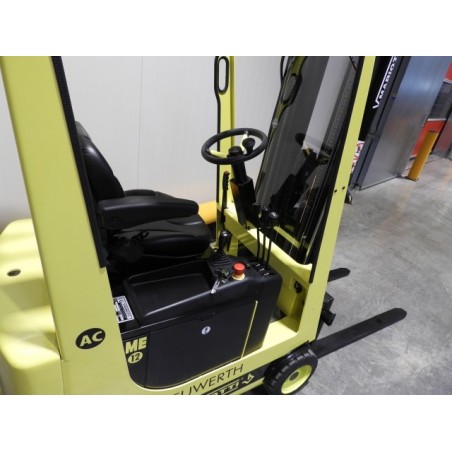 NEUWERTH Logistics SA - Mariotti - ME 12 - Chariot-élévateur électrique