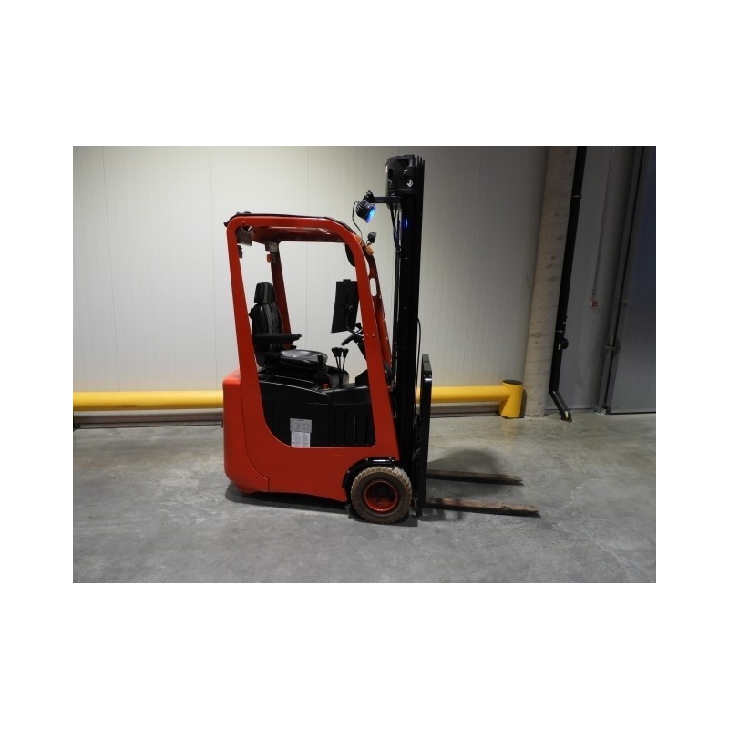 NEUWERTH Logistics SA - Mariotti - MYCROS AC2-13 - Chariot-élévateur électrique