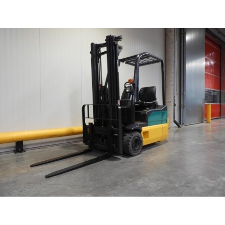 NEUWERTH Logistics SA - Komatsu - FB15M-2R - Chariot-élévateur électrique