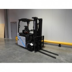 NEUWERTH Logistics SA - Atlet - TX3-16 - Chariot-élévateur électrique 2