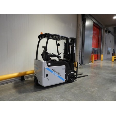 NEUWERTH Logistics SA - Atlet - TX3-16 - Chariot-élévateur électrique