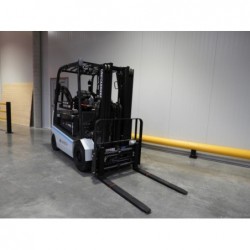 NEUWERTH Logistics SA - Atlet - EH 25L - Chariot-élévateur électrique 2