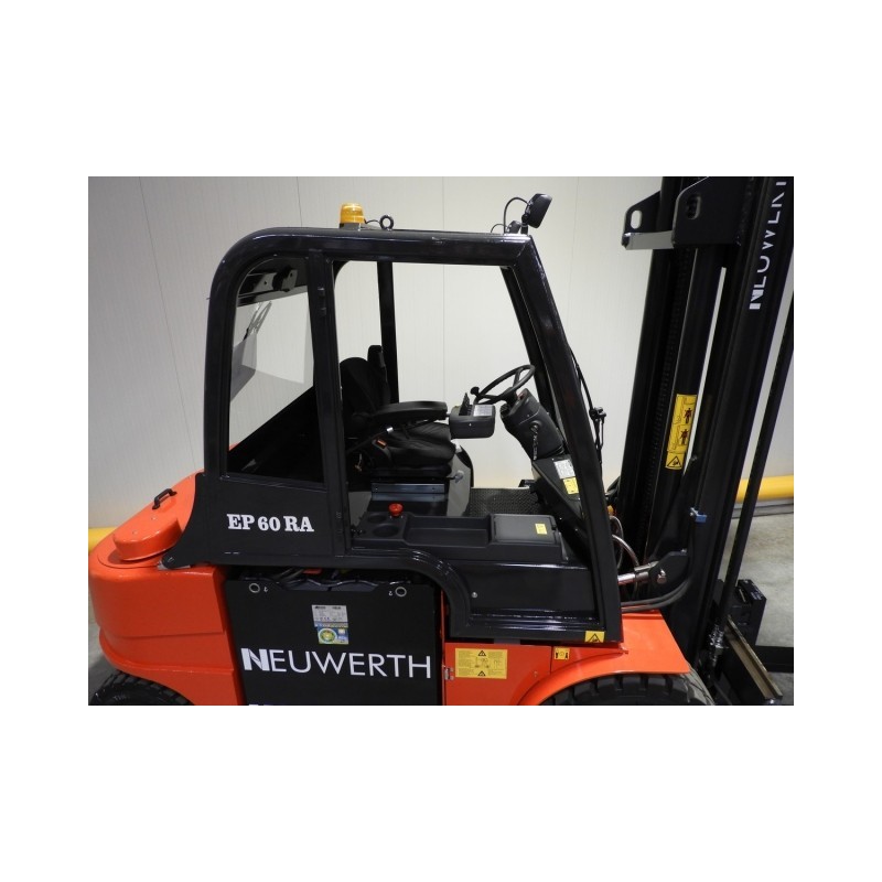 NEUWERTH Logistics SA - Mora - EP 60 RA - Chariot-élévateur électrique