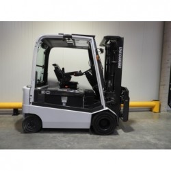 NEUWERTH Logistics SA - Atlet - EH 30 - Chariot-élévateur électrique