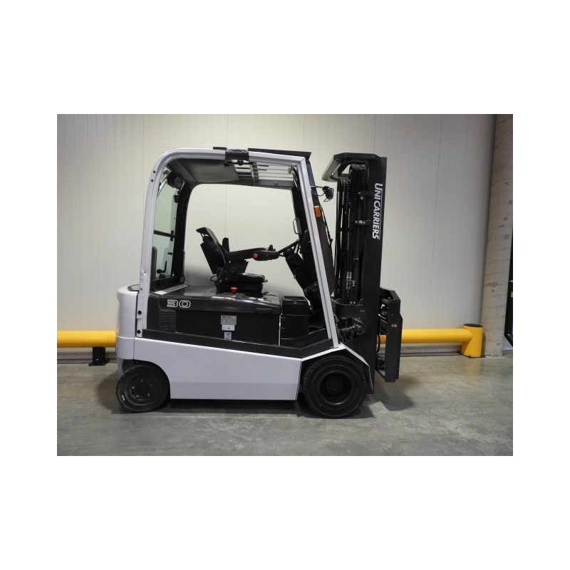 NEUWERTH Logistics SA - Atlet - EH 30 - Chariot-élévateur électrique