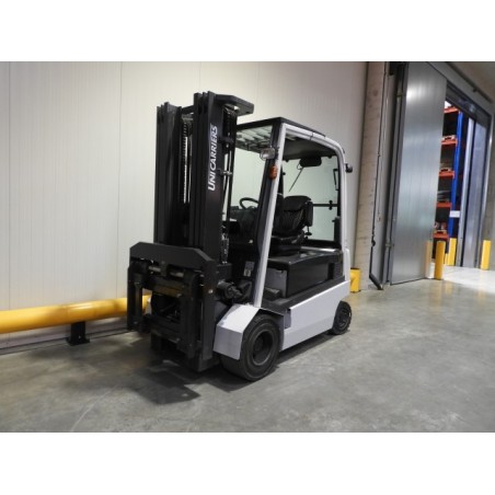 NEUWERTH Logistics SA - Atlet - EH 30 - Chariot-élévateur électrique