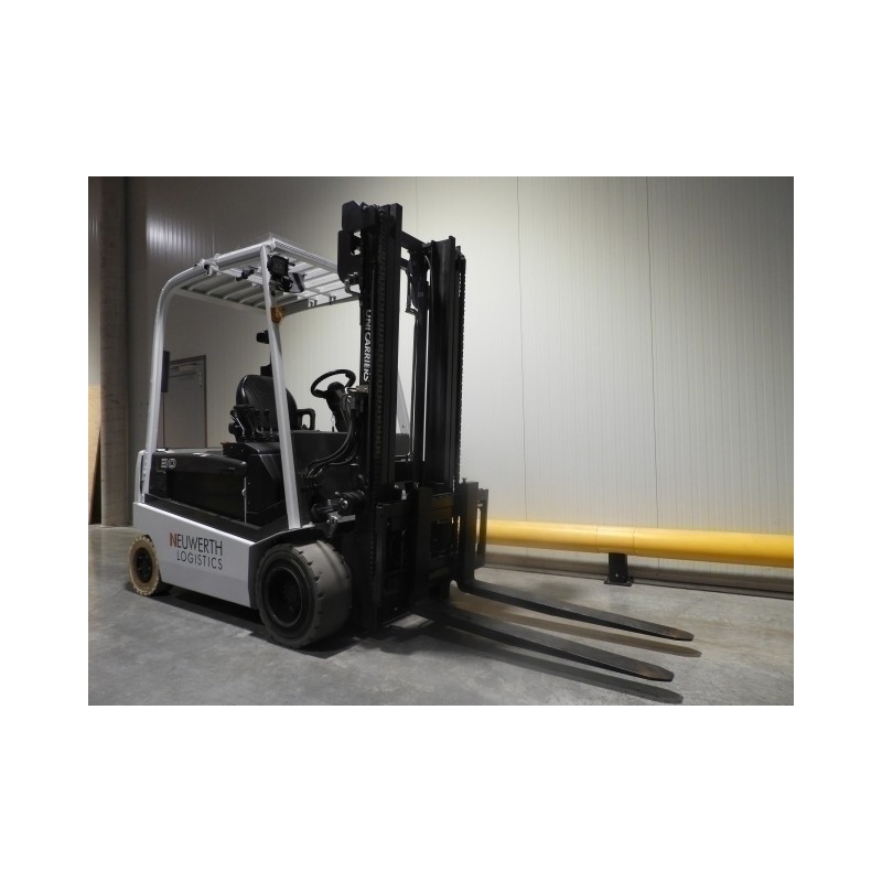 NEUWERTH Logistics SA - Atlet - EH 30 - Chariot-élévateur électrique