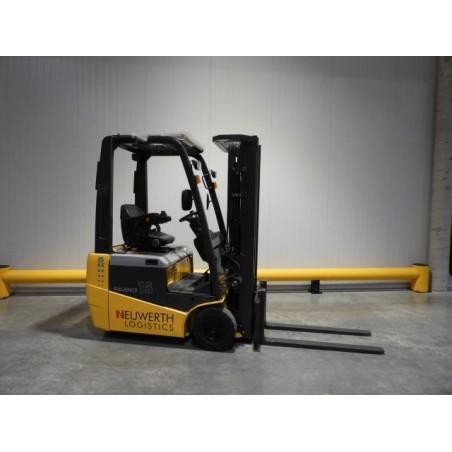 NEUWERTH Logistics SA - Atlet - ET 15 - Chariot-élévateur électrique