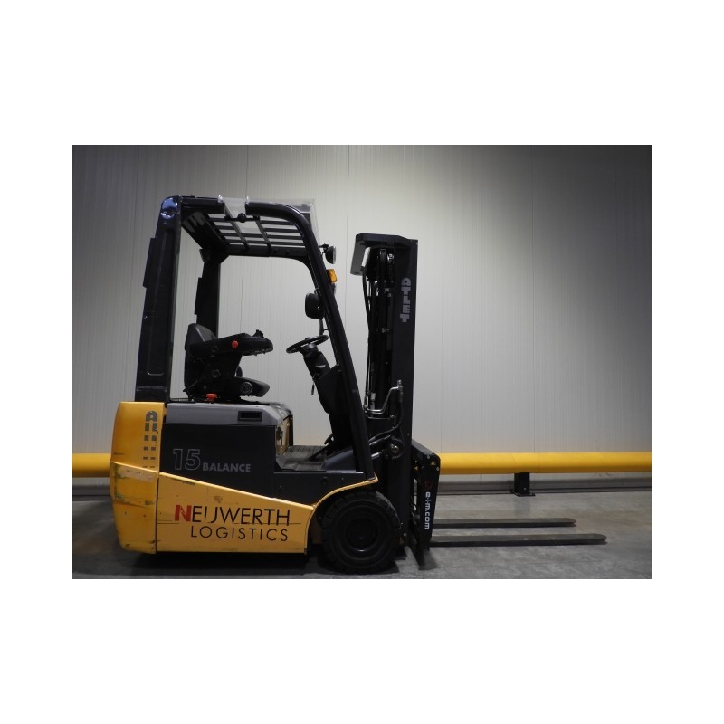 NEUWERTH Logistics SA - Atlet - ET 15 - Chariot-élévateur électrique
