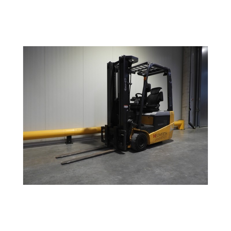NEUWERTH Logistics SA - Atlet - ET 15L - Chariot-élévateur électrique