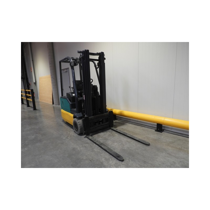 NEUWERTH Logistics SA - Komatsu - FB15MG-2R - Chariot-élévateur électrique