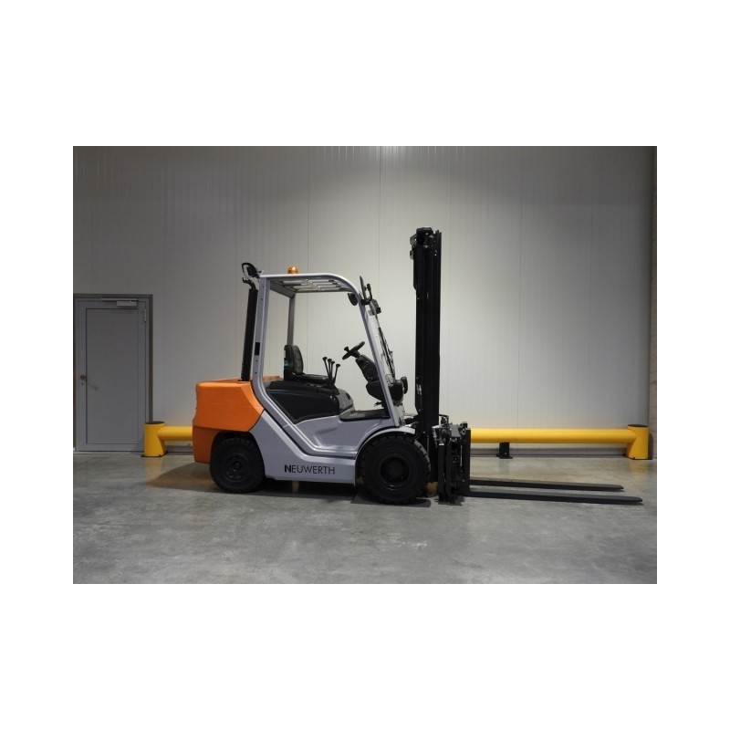 NEUWERTH Logistics SA - Still - rc 40 - 35 - Chariot-élévateur Diesel