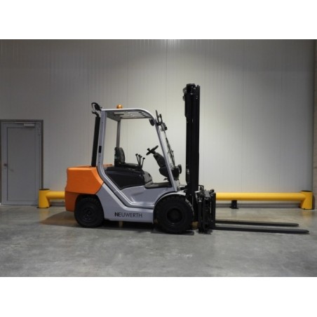 NEUWERTH Logistics SA - Still - rc 40 - 35 - Chariot-élévateur Diesel