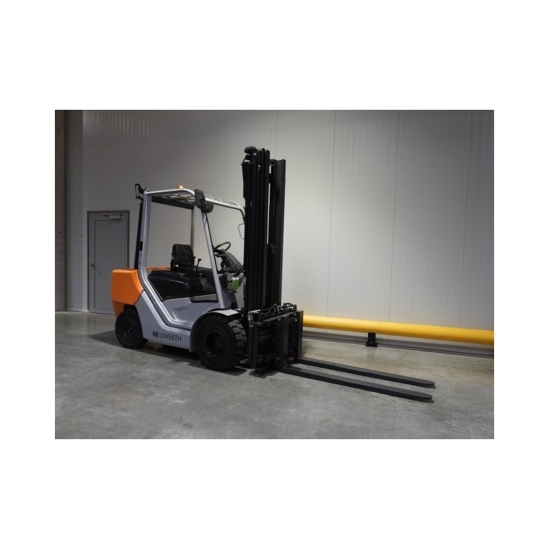 NEUWERTH Logistics SA - Still - rc 40 - 35 - Chariot-élévateur Diesel