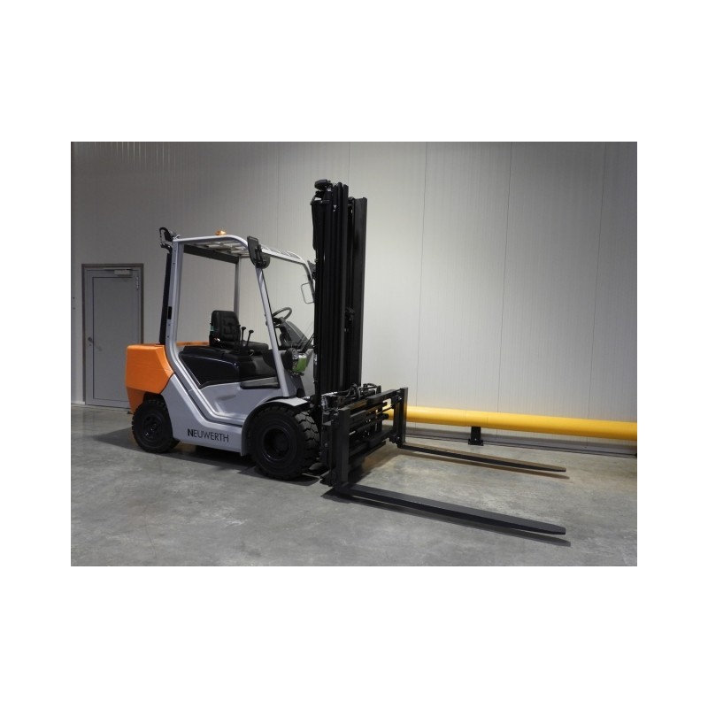 NEUWERTH Logistics SA - Still - rc 40 - 35 - Chariot-élévateur Diesel