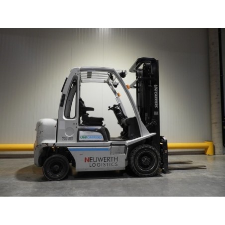 NEUWERTH Logistics SA - Atlet - DL 25 - Chariot-élévateur Diesel