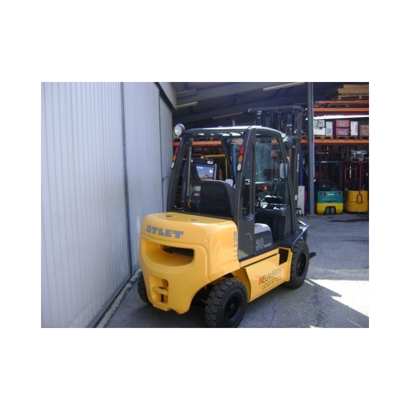 NEUWERTH Logistics SA - Atlet - DL 30 - Chariot-élévateur Diesel