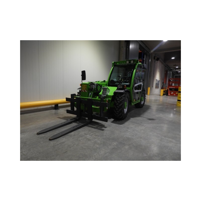 NEUWERTH Logistics SA - Merlo - P27.6-Top-75 - Chariot-élévateur télescopique