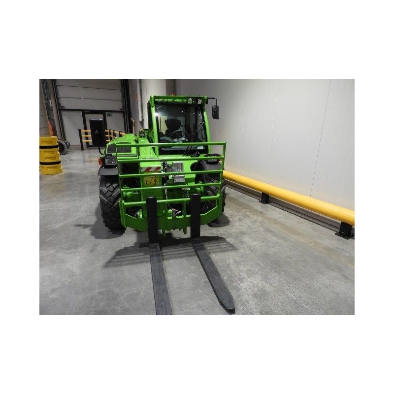 NEUWERTH Logistics SA - Merlo - P27.6-TOP-G-75 - Chariot-élévateur télescopique