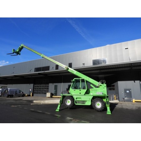 NEUWERTH Logistics SA - Merlo - ROTO 30.13 EV - Chariot-élévateur télescopique