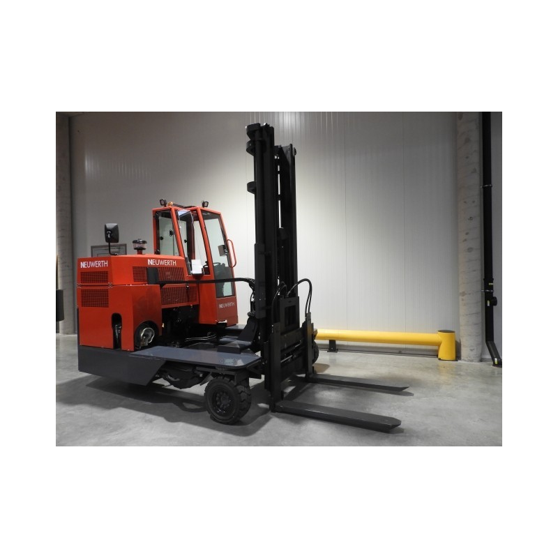 NEUWERTH Logistics SA - Transmanut - T 40 G - Chariot-élévateur multidirectionnel