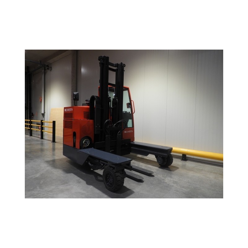 NEUWERTH Logistics SA - Transmanut - T 40 G - Chariot-élévateur multidirectionnel