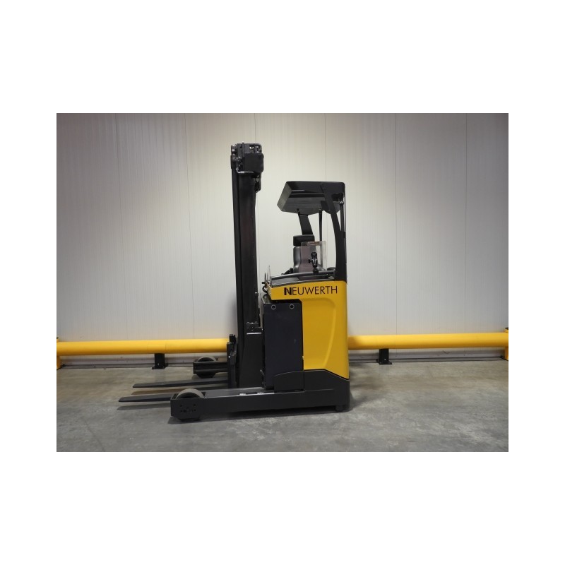 NEUWERTH Logistics SA - Atlet - ums 160 - Chariot à mât retractable