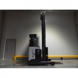 NEUWERTH Logistics SA - Atlet - UHD 200 - Chariot à mât retractable