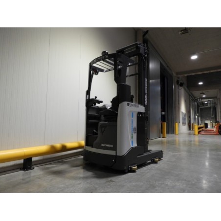 NEUWERTH Logistics SA - Atlet - UND 140 - Chariot à mât retractable