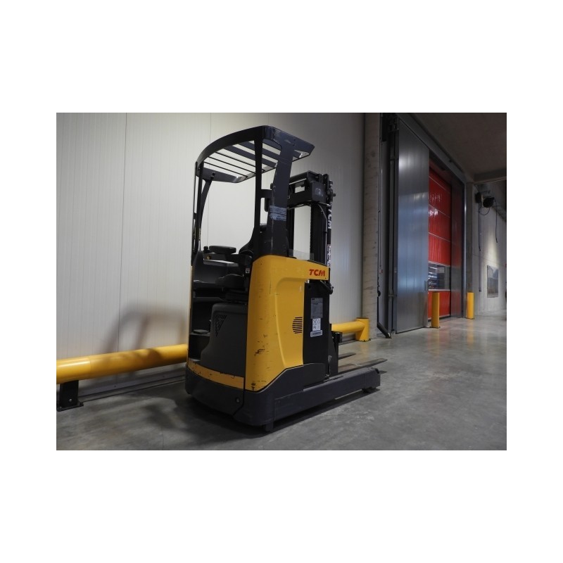 NEUWERTH Logistics SA - Atlet - ULS 120 - Chariot à mât retractable