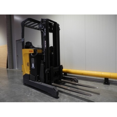 NEUWERTH Logistics SA - Atlet - ULS 120 - Chariot à mât retractable