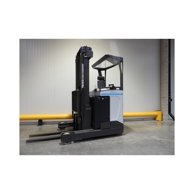 NEUWERTH Logistics SA - Atlet - UMS 160 - Chariot à mât retractable