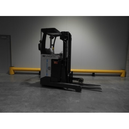 NEUWERTH Logistics SA - Atlet - ULS 120 - Chariot à mât retractable