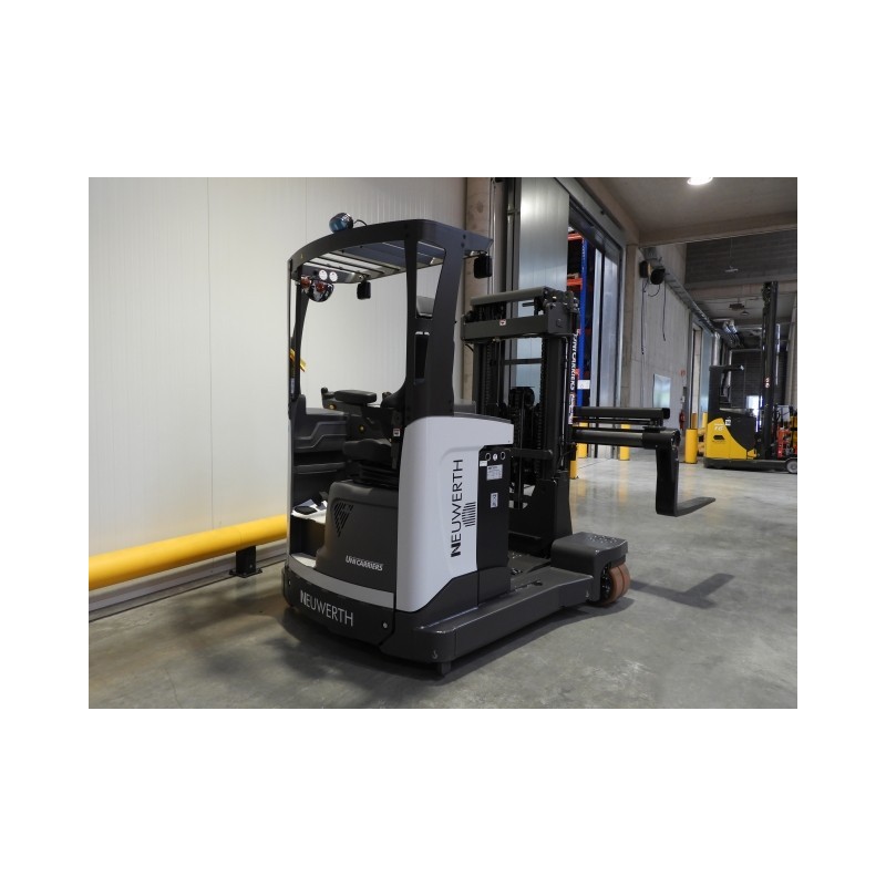 NEUWERTH Logistics SA - Atlet - UFW 200 - Chariot à mât retractable