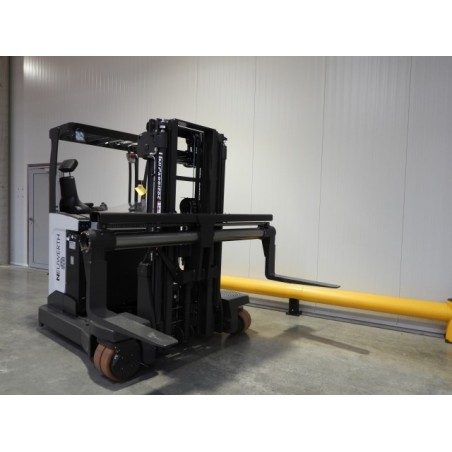 NEUWERTH Logistics SA - Atlet - UFW 200 - Chariot à mât retractable