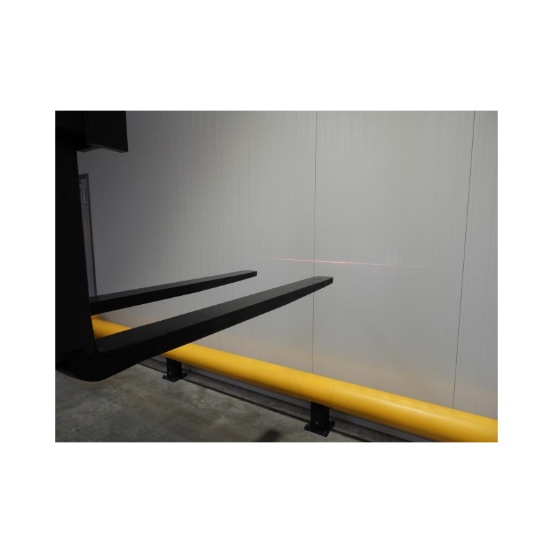 NEUWERTH Logistics SA - Atlet - UMS 160 - Chariot à mât retractable