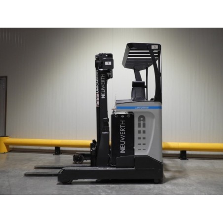 NEUWERTH Logistics SA - Atlet - ULS 140 - Chariot à mât retractable