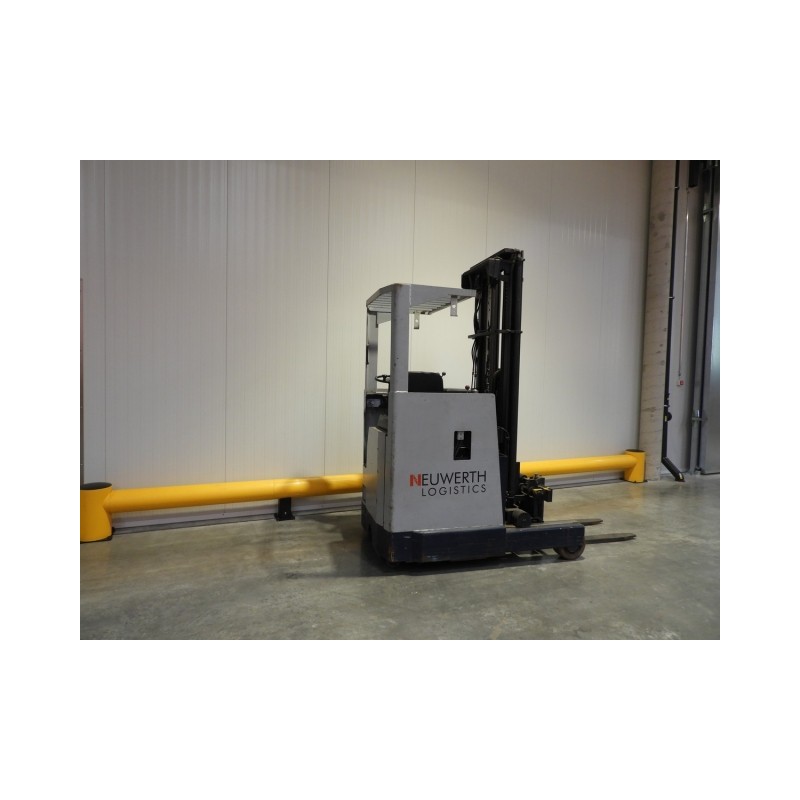 NEUWERTH Logistics SA - Komatsu - fb15r-jw8 - Chariot à mât retractable