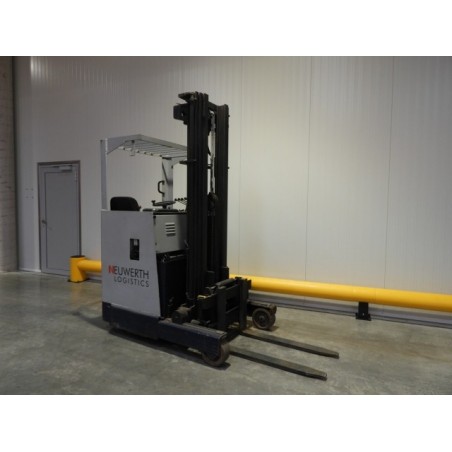 NEUWERTH Logistics SA - Komatsu - fb15r-jw8 - Chariot à mât retractable